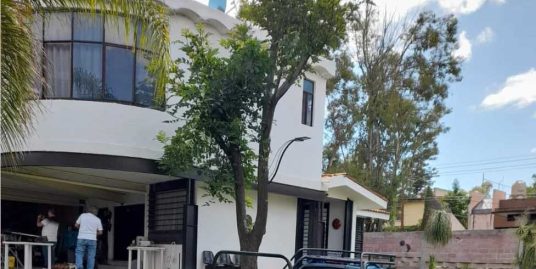 Hermosa y Maravillosa Casa De Campo (Lomas de Comanjilla.